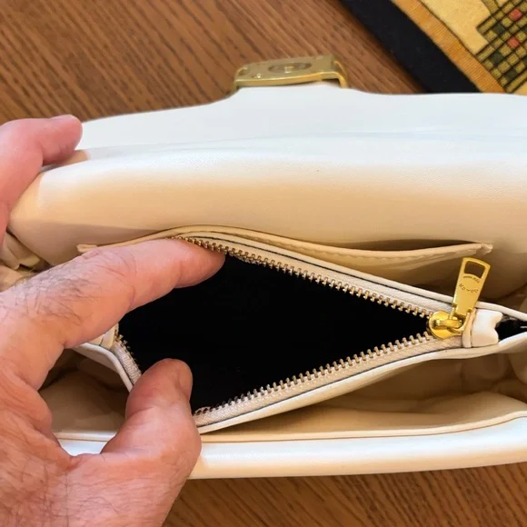 NWOT 🌲 Coach Pillow Tabby Crossbody/Handbag in Soft Marshmallow Leather - Picture 13 of 13